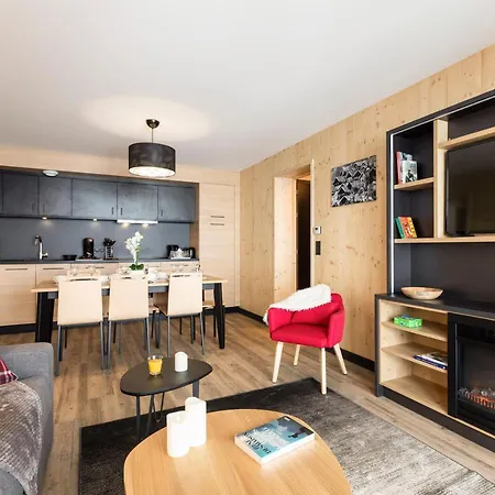 Appart hôtel Résidence Club Mmv L'etoile Des Sybelles ****