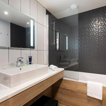 Apart Otel Club Mmv L'etoile Des Sybelles **** Le Corbier